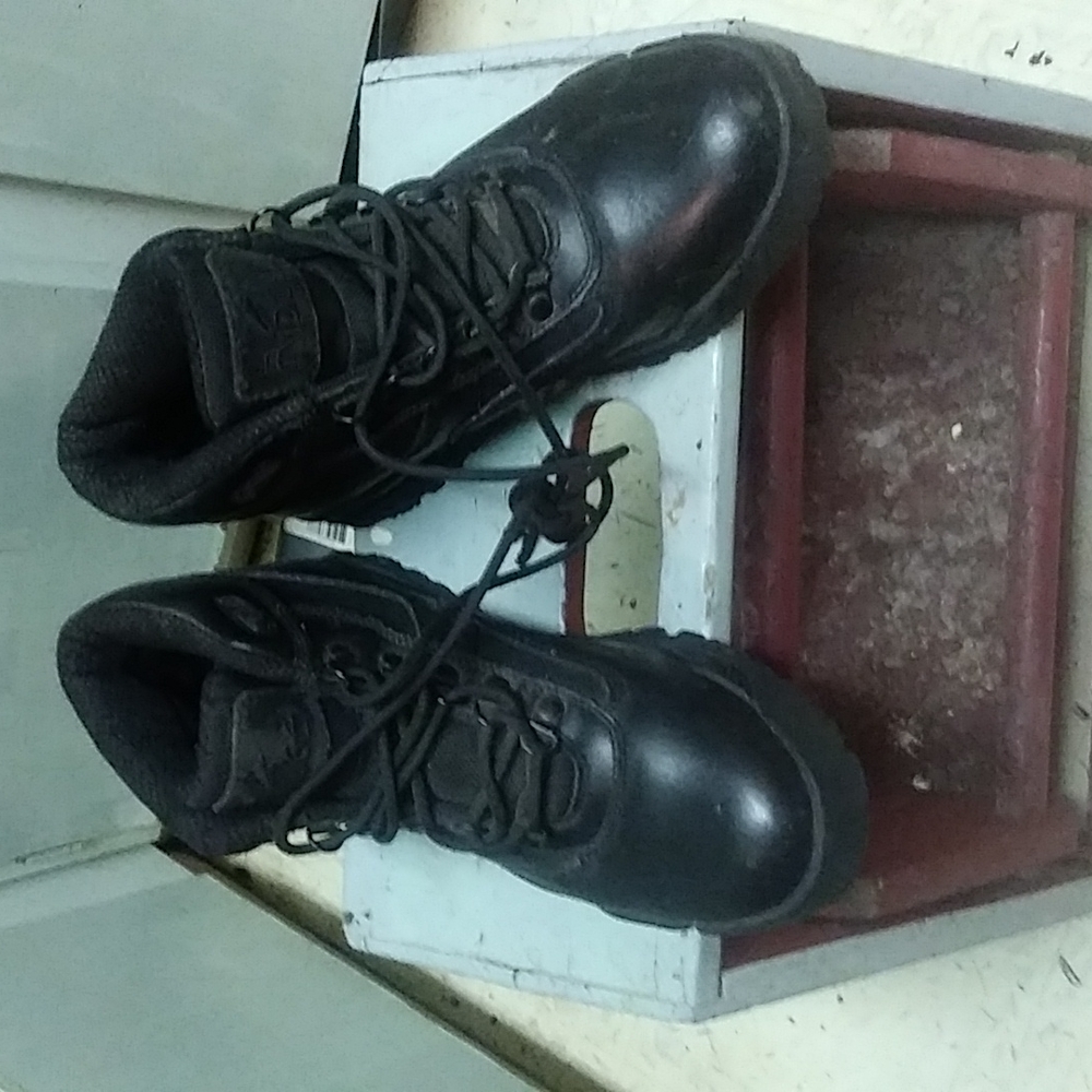 SOLD SOLD "AIR TAC MID STEEL" LADY'S COMBAT/WORK BOOTS..